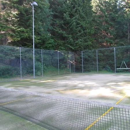 1 12 Zi Whg Mit Hallenbad, Aussen- Pool, Tennisplatz Und Sauna 아파트