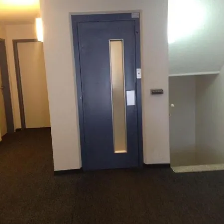 1 12 Zi Whg Mit Hallenbad, Aussen- Pool, Tennisplatz Und Sauna Appartement